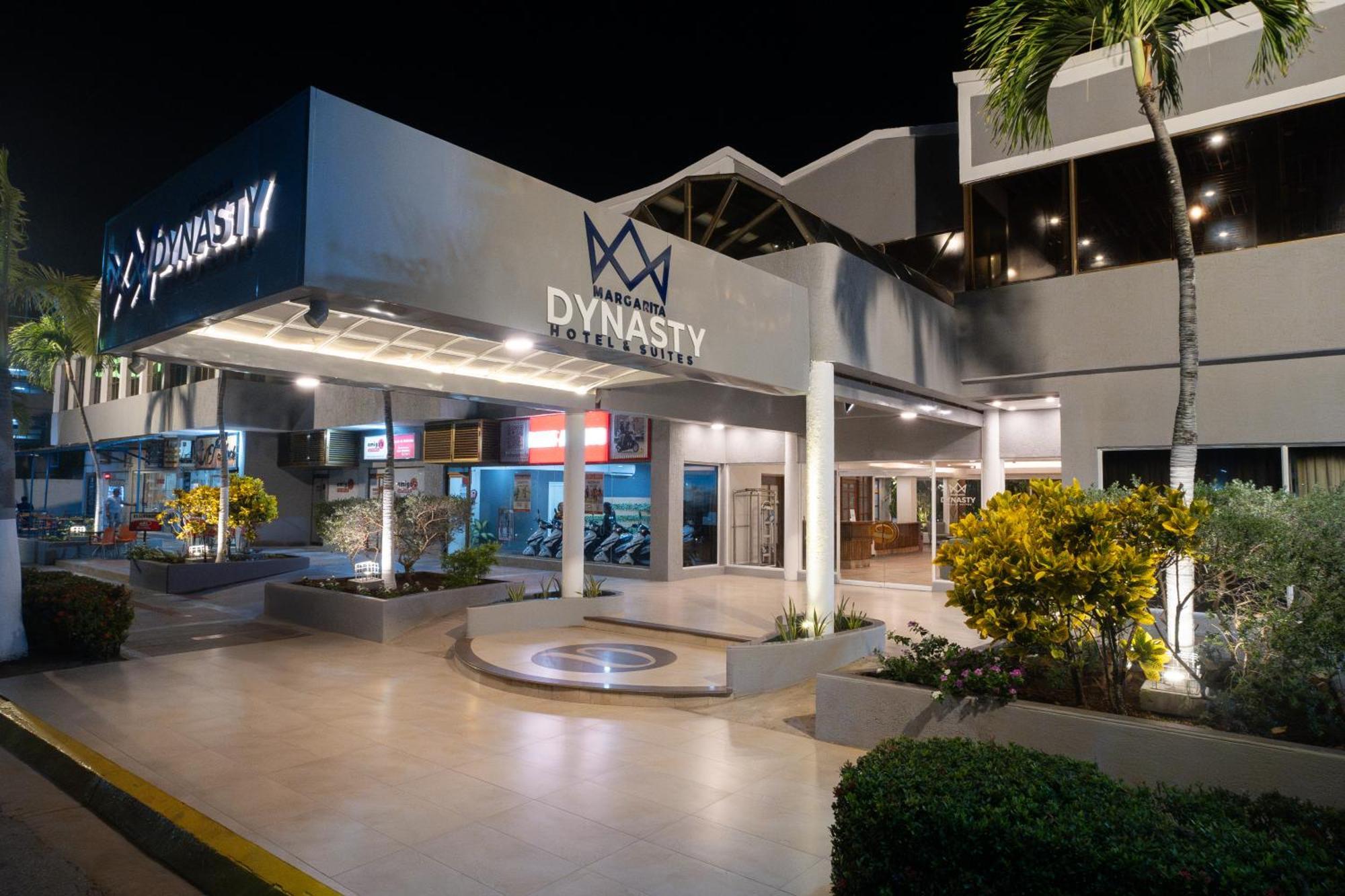 Hotel Margarita Dynasty 폴라마르 외부 사진